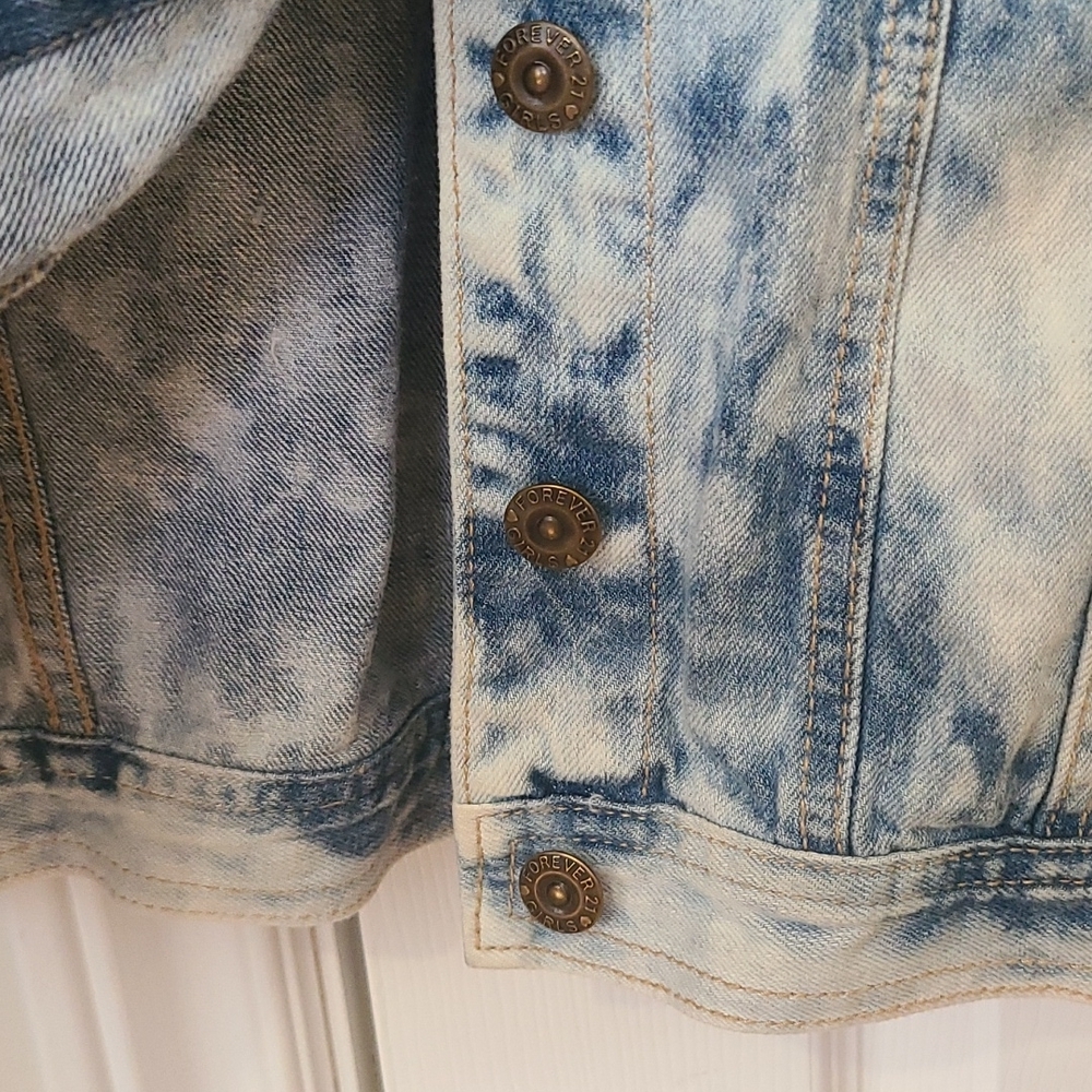 Forever 21 Acid Wash Jean Jacket - Picture 6 of 7